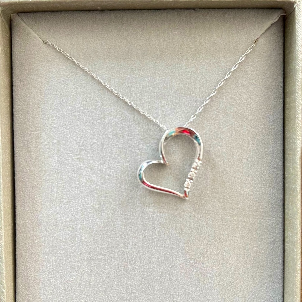 Zales heart necklace